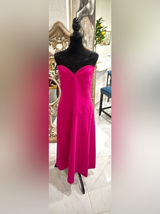 Zara Dresses & Skirts - Zara Strapless Fuchsia Midi Dress